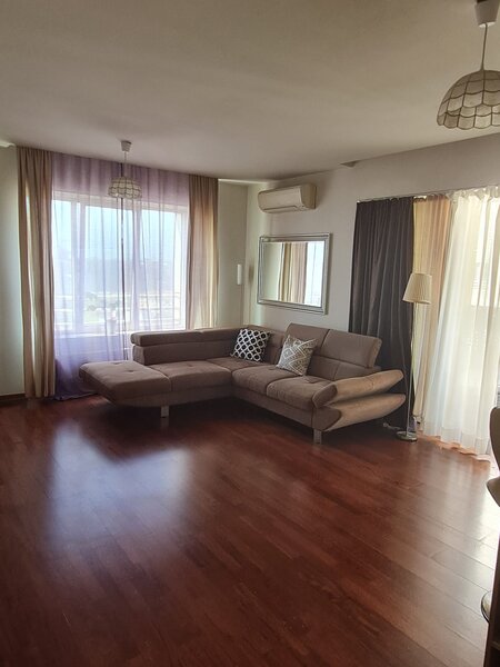 Dristor In City  - Dudesti